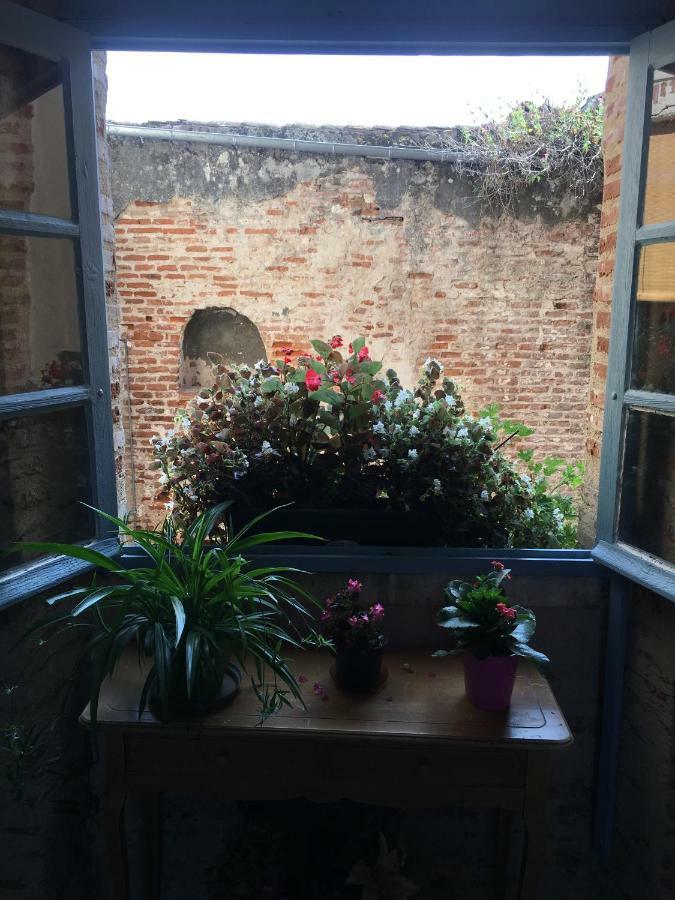 Le Loft Du Chateau Du Roi Cahors Exterior foto